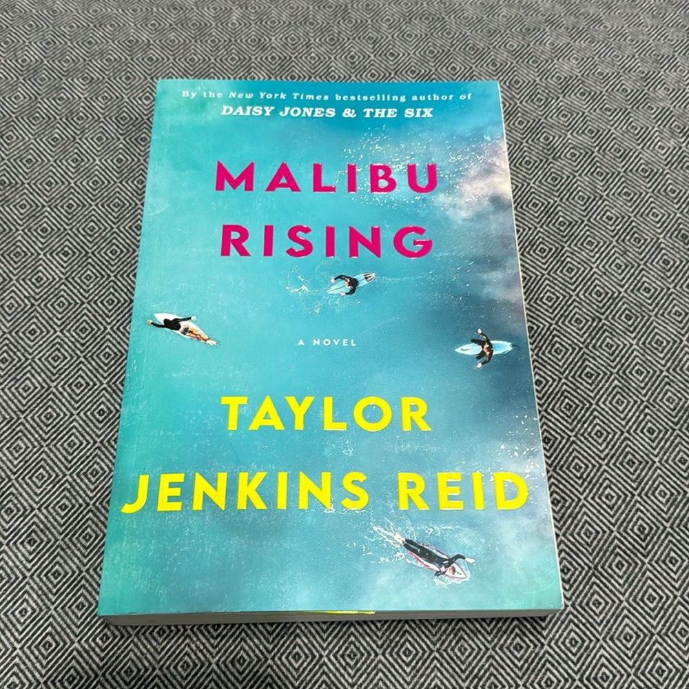 Malibu Rising by Taylor Jenkins Reid